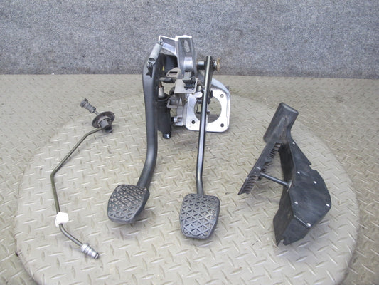 01-06 BMW E46 M3 S54 M/T Manual Clutch Line Brake Gas Acceleration Pedal Set