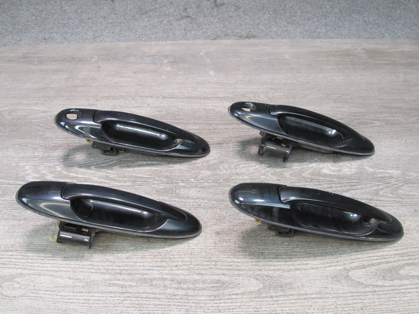 1998-2002 Lexus LX470 Front Rear Left Right Side Exterior Door Handle Set 4PCS