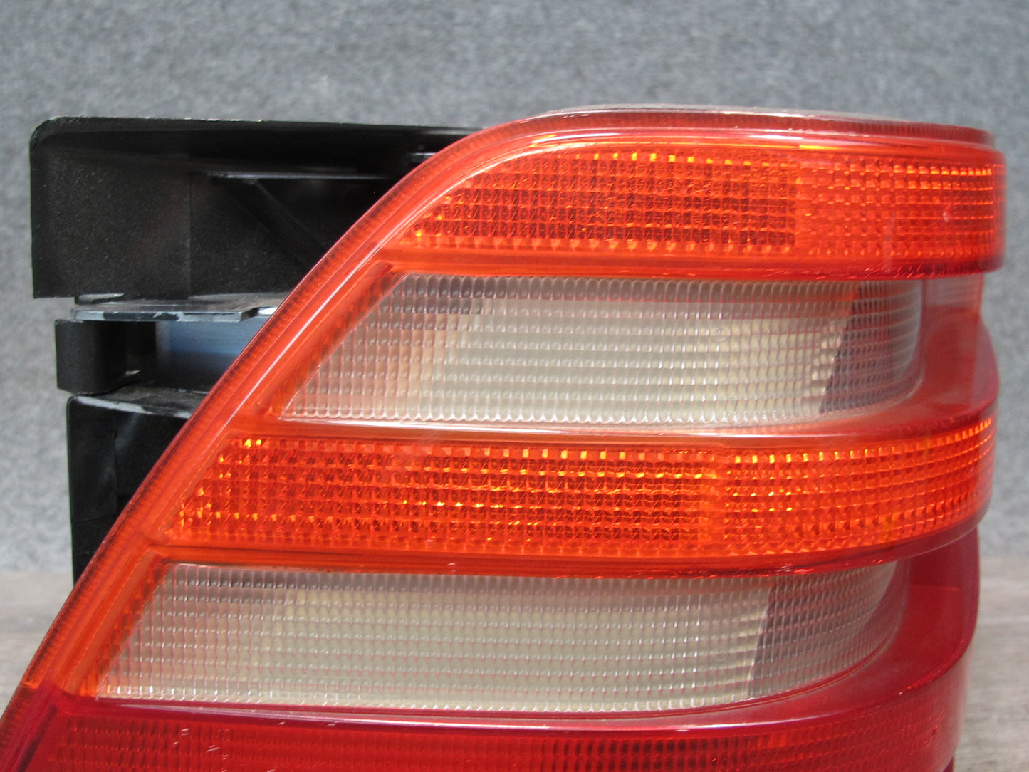 97-99 Mercedes W140 C140 CL Coupe Set of 2 Rear Left & Right Tail Light Lamp OEM