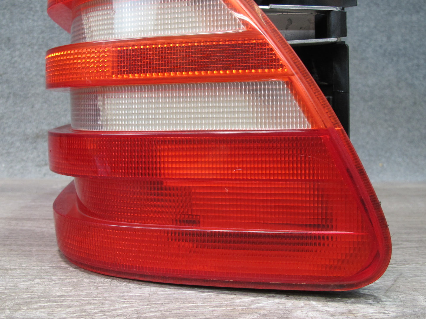 97-99 Mercedes W140 C140 CL Coupe Set of 2 Rear Left & Right Tail Light Lamp OEM