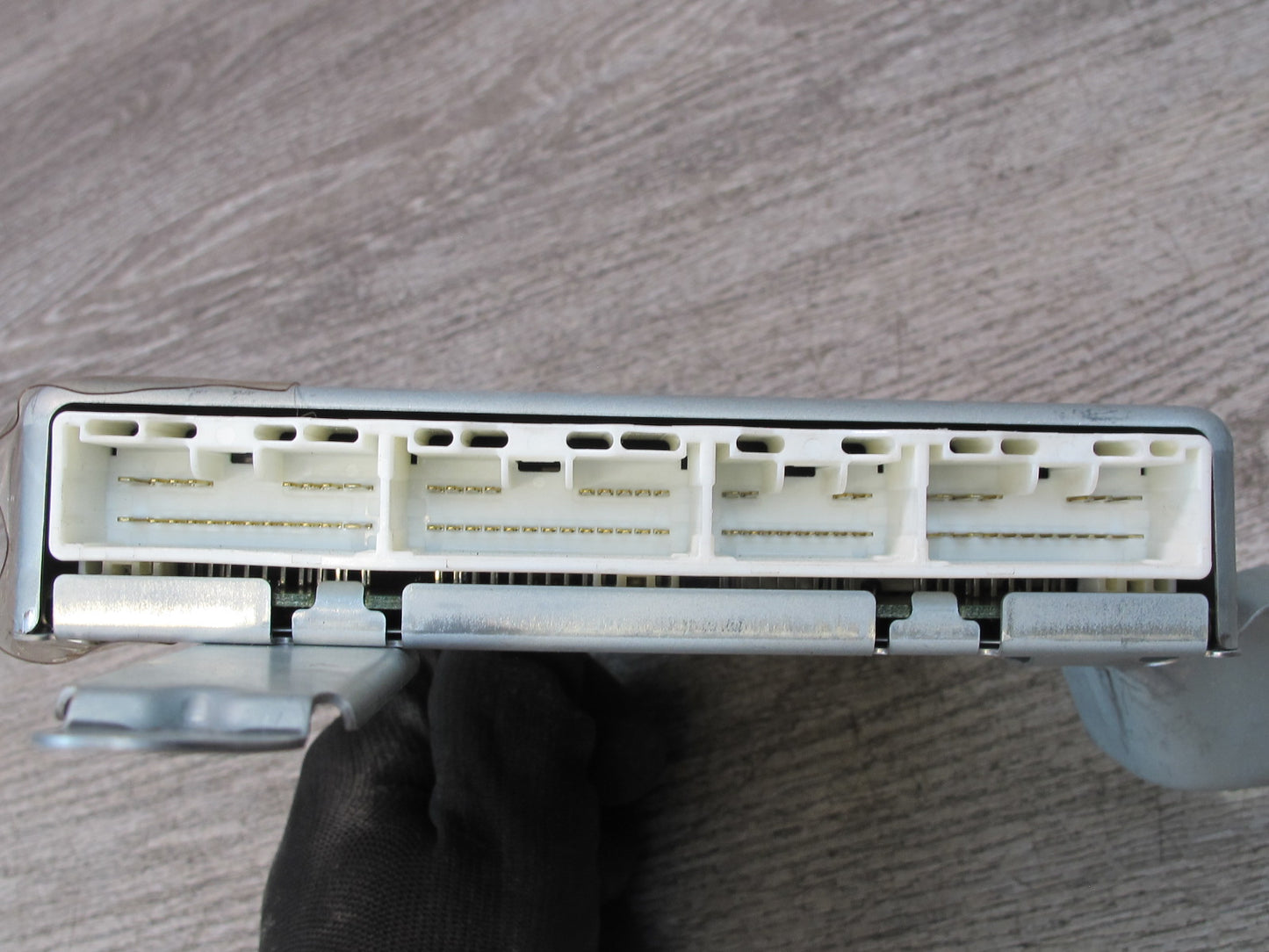 1997 Lexus UCF20L LS400 Multiplex Body Control Module 89221-50021 OEM