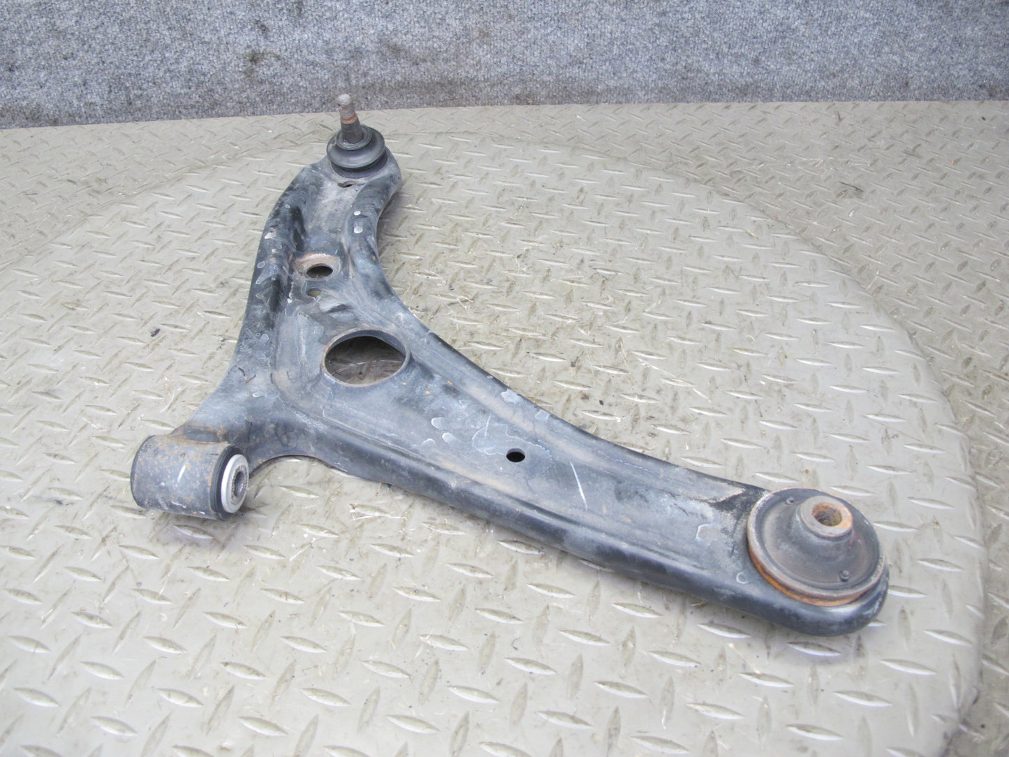 00-05 Toyota MR2 Spyder ZZW30L Front Right Suspension Lower Control Arm OEM