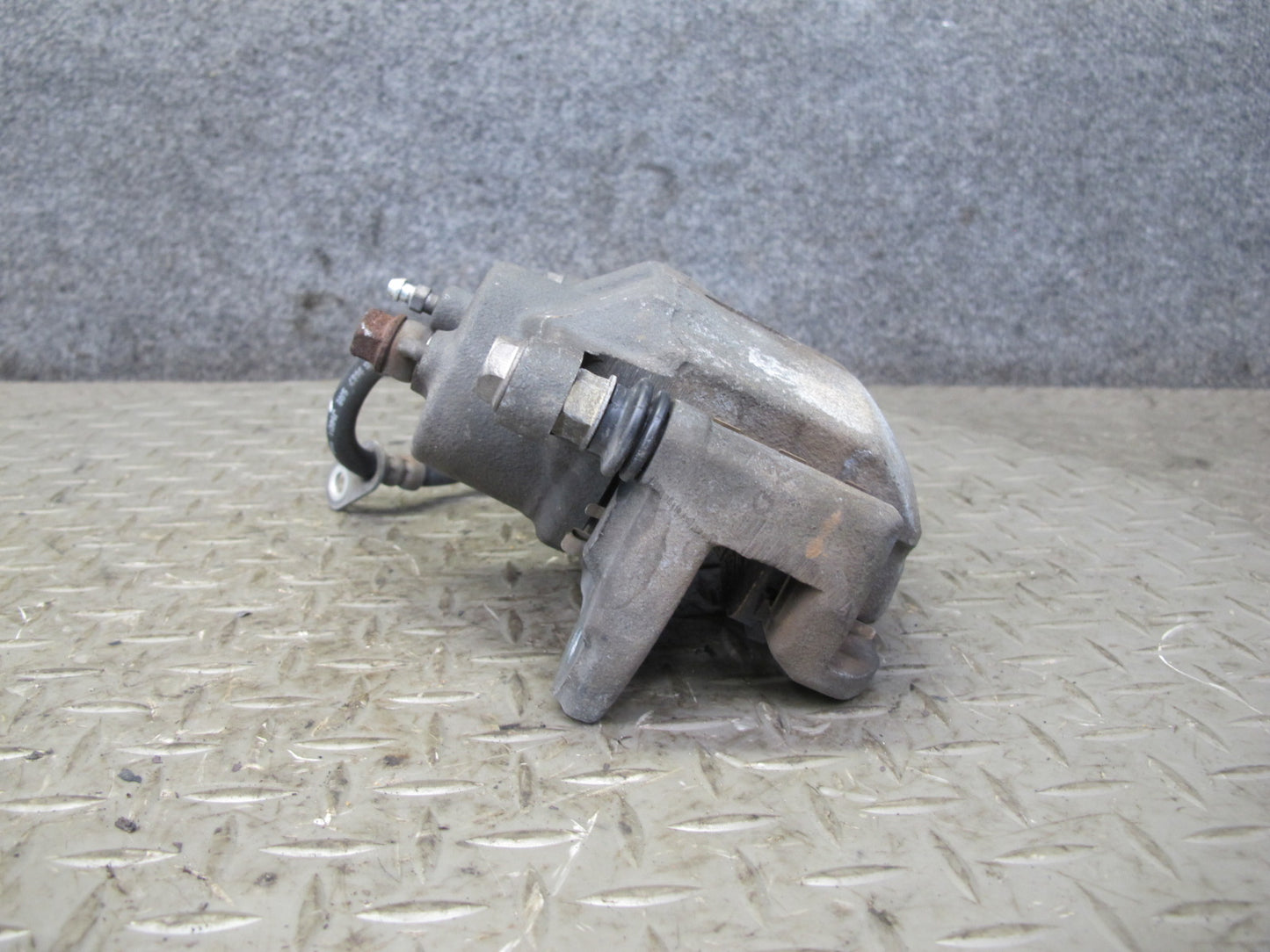 00-05 Toyota MR2 Spyder ZZW30L Set of 2 Front Left & Right Brake Caliper OEM