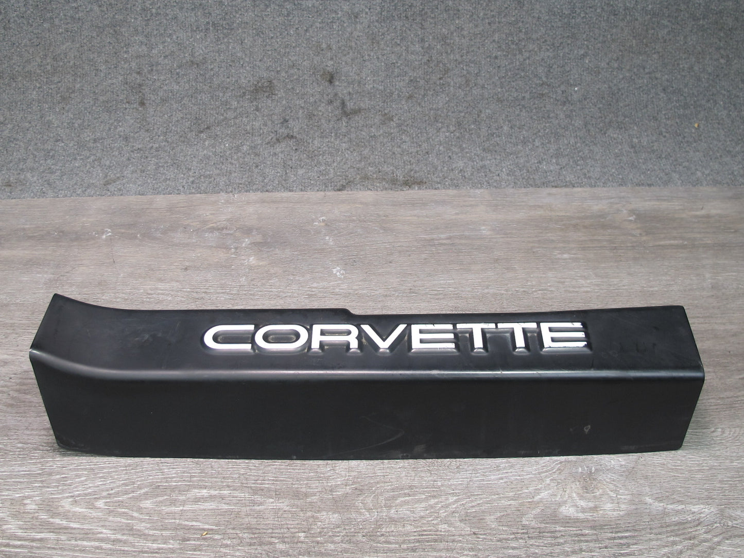 90-96 Chevrolet Corvette C4 Left Door Sill Plate Trim w Logo OEM