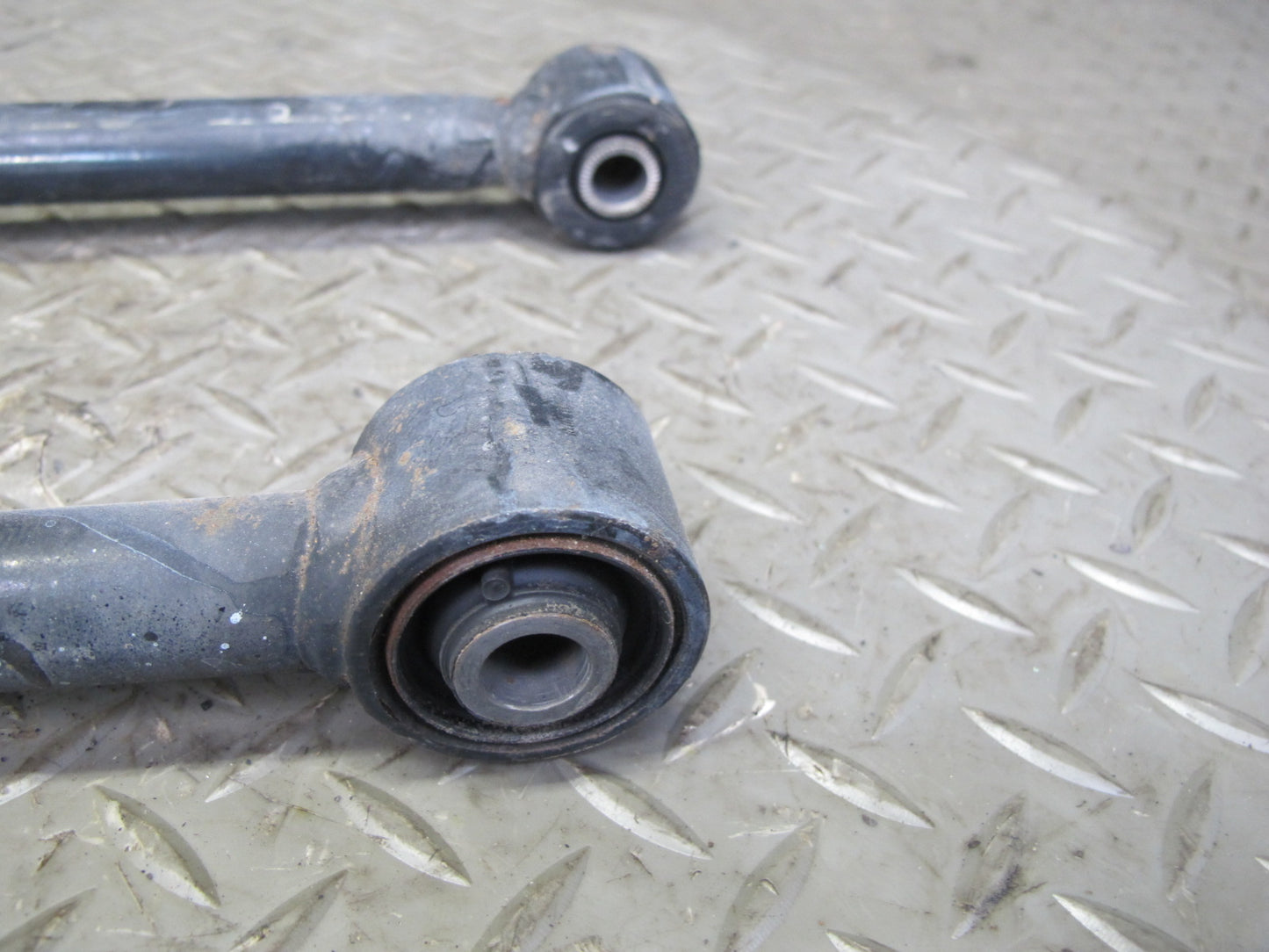 00-05 Toyota MR2 Spyder ZZW30L Set of 4 Rear Right Suspension Control Arm OEM