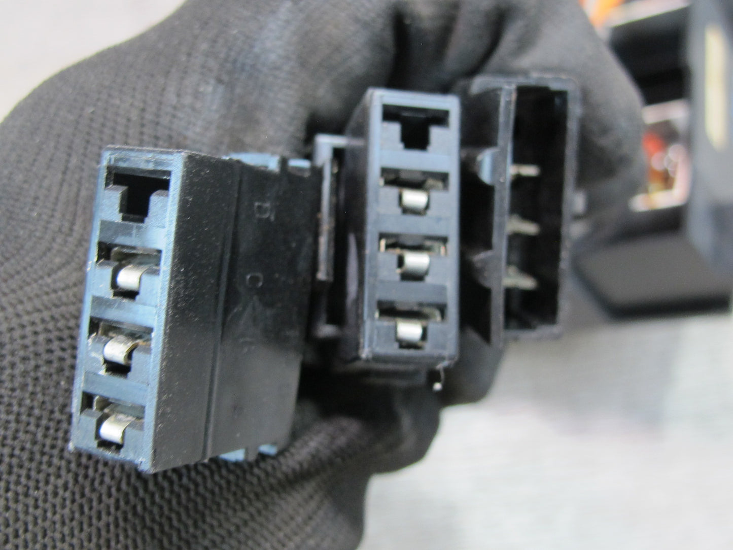 90-91 Chevrolet Corvette C4 Front Left & Right Seat Switch w Wiring 14104667 OEM