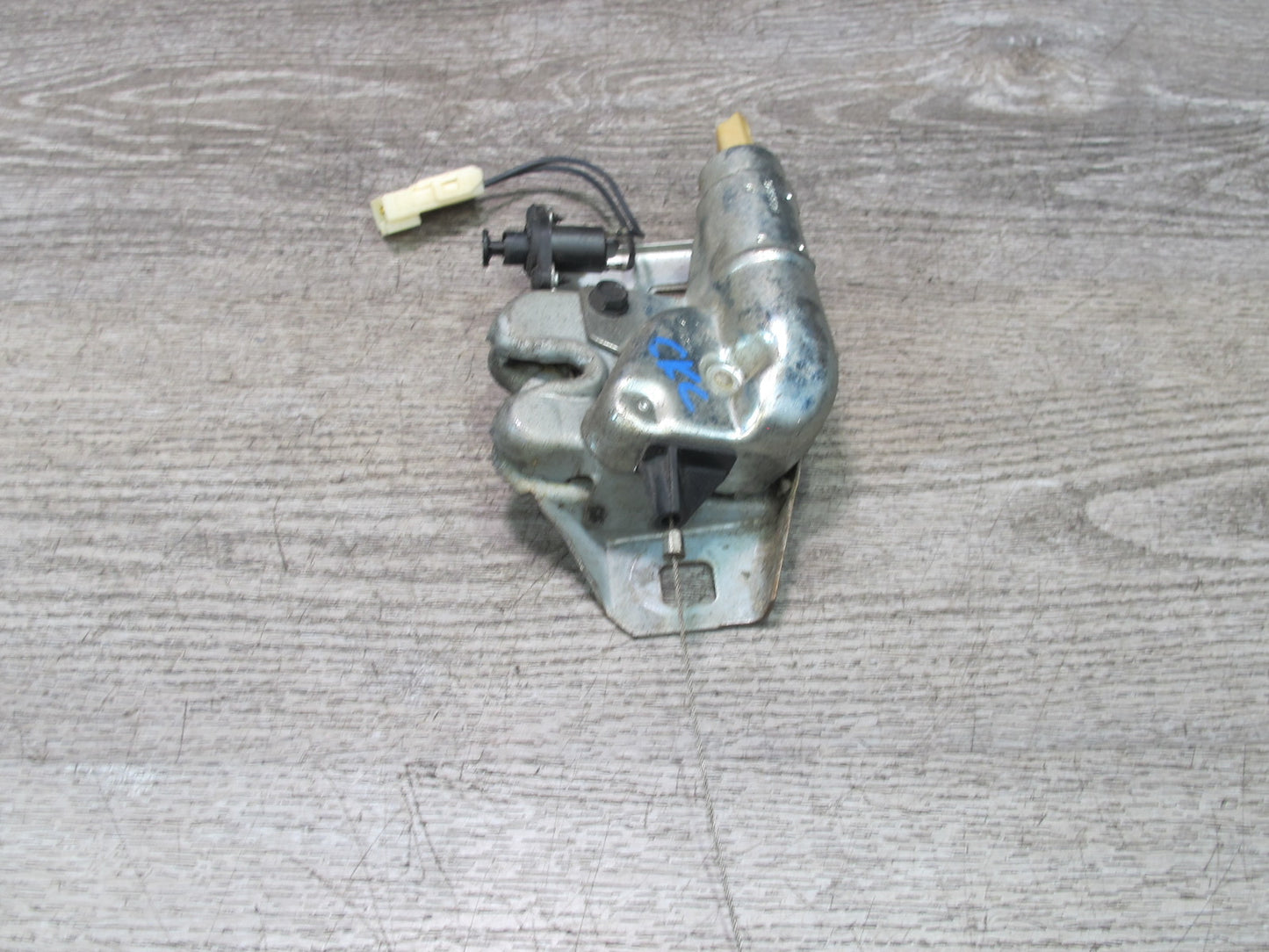 84-91 Chevrolet Corvette C4 Coupe Rear Window Hatch Trunk Lock Latch Release OEM