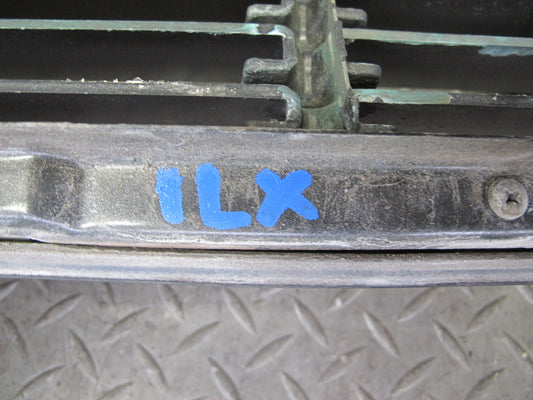 1998-2002 Lexus J100 LX470 Front Hood Exterior Chrome Upper Grille W/ Logo