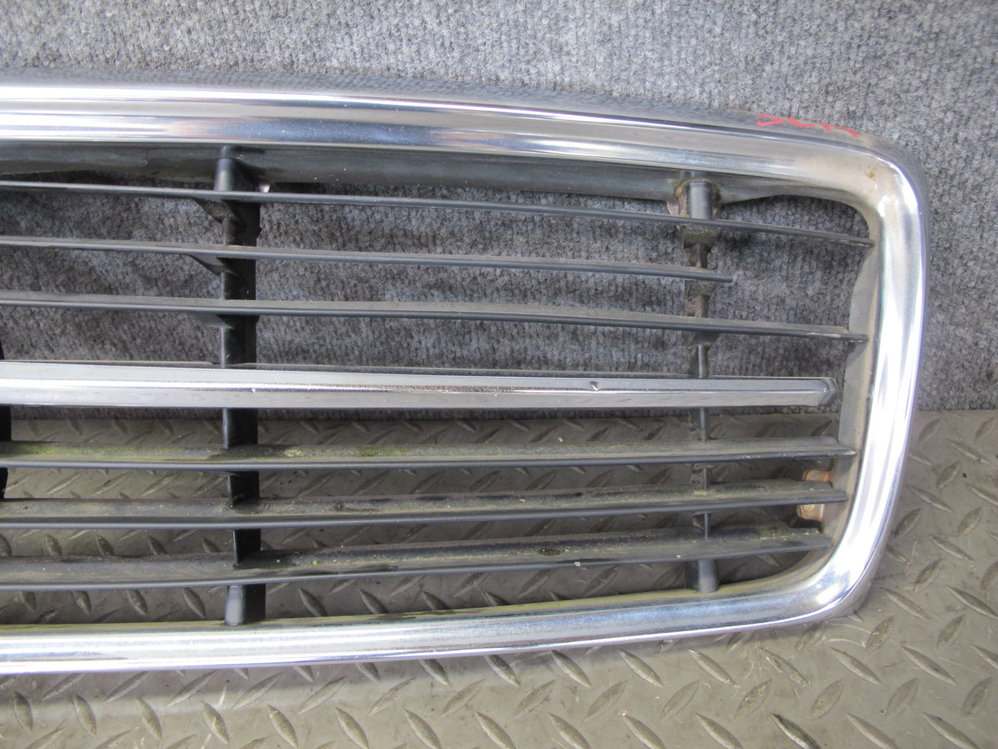 73-89 Mercedes R107 Sl-class Front Radiator Hood Chrome Grille w Emblem OEM