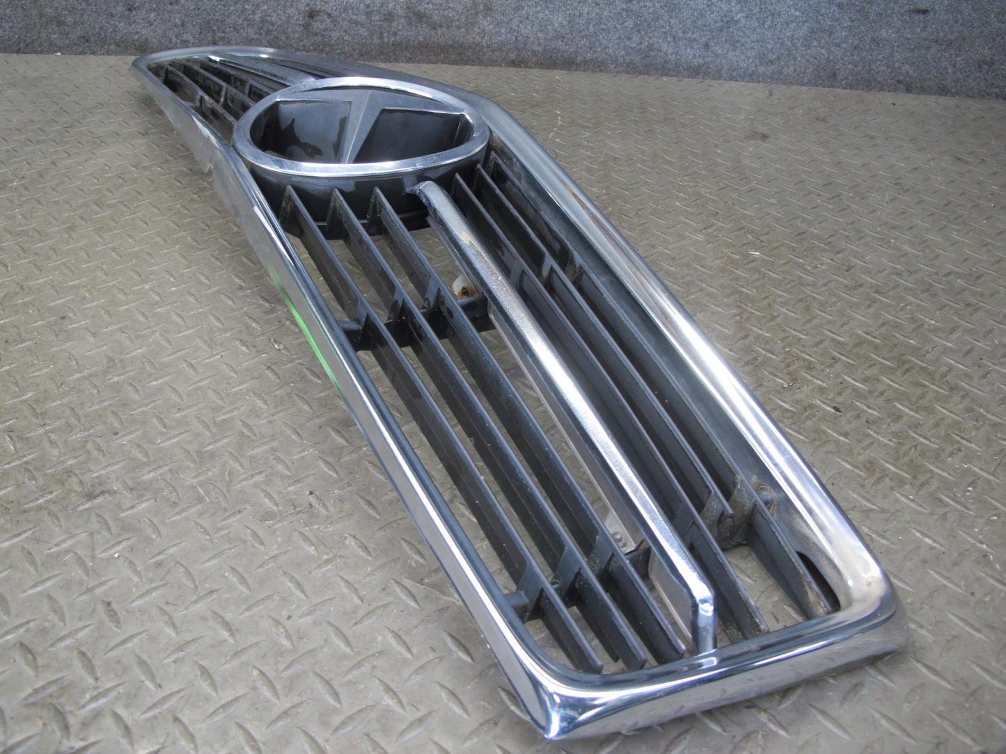 73-89 Mercedes R107 Sl-class Front Radiator Hood Chrome Grille w Emblem OEM