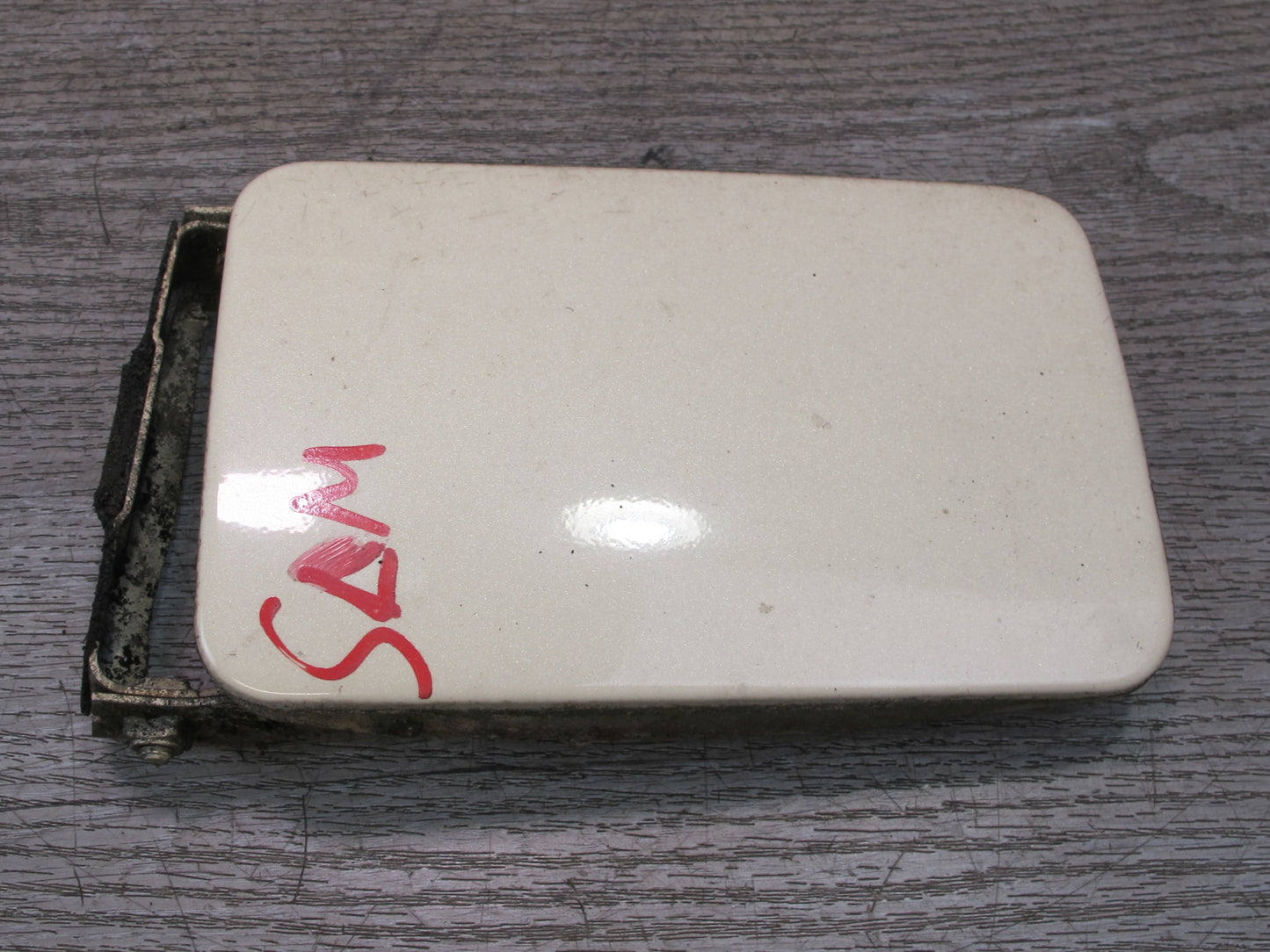 73-89 Mercedes R107 Fuel Tank Filler Door Lid Panel Cover Ivory OEM