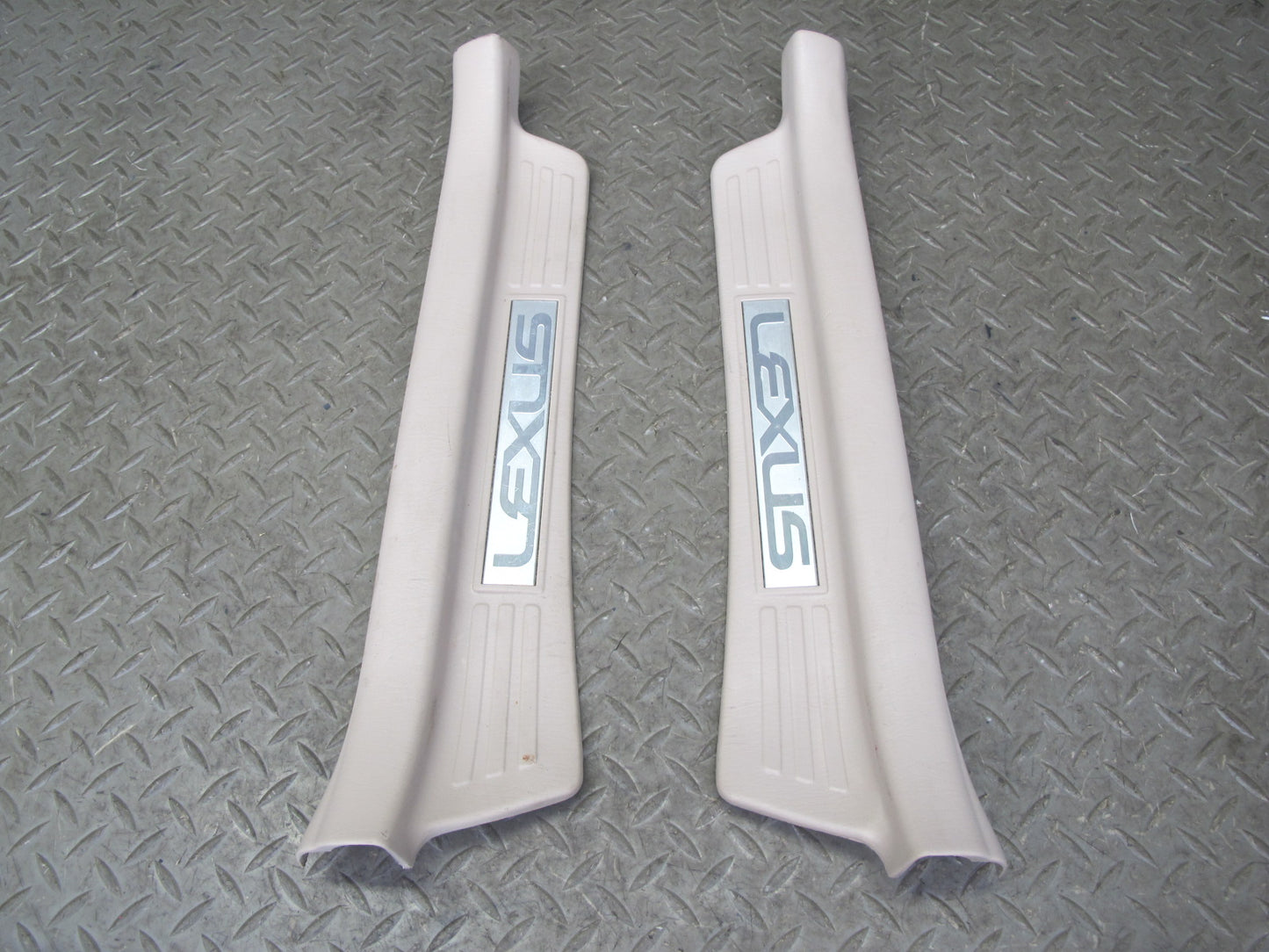 1998-2002 Lexus UZJ100L LX470 Front & Rear Door Scuff Sill Plate Trim Set of 4