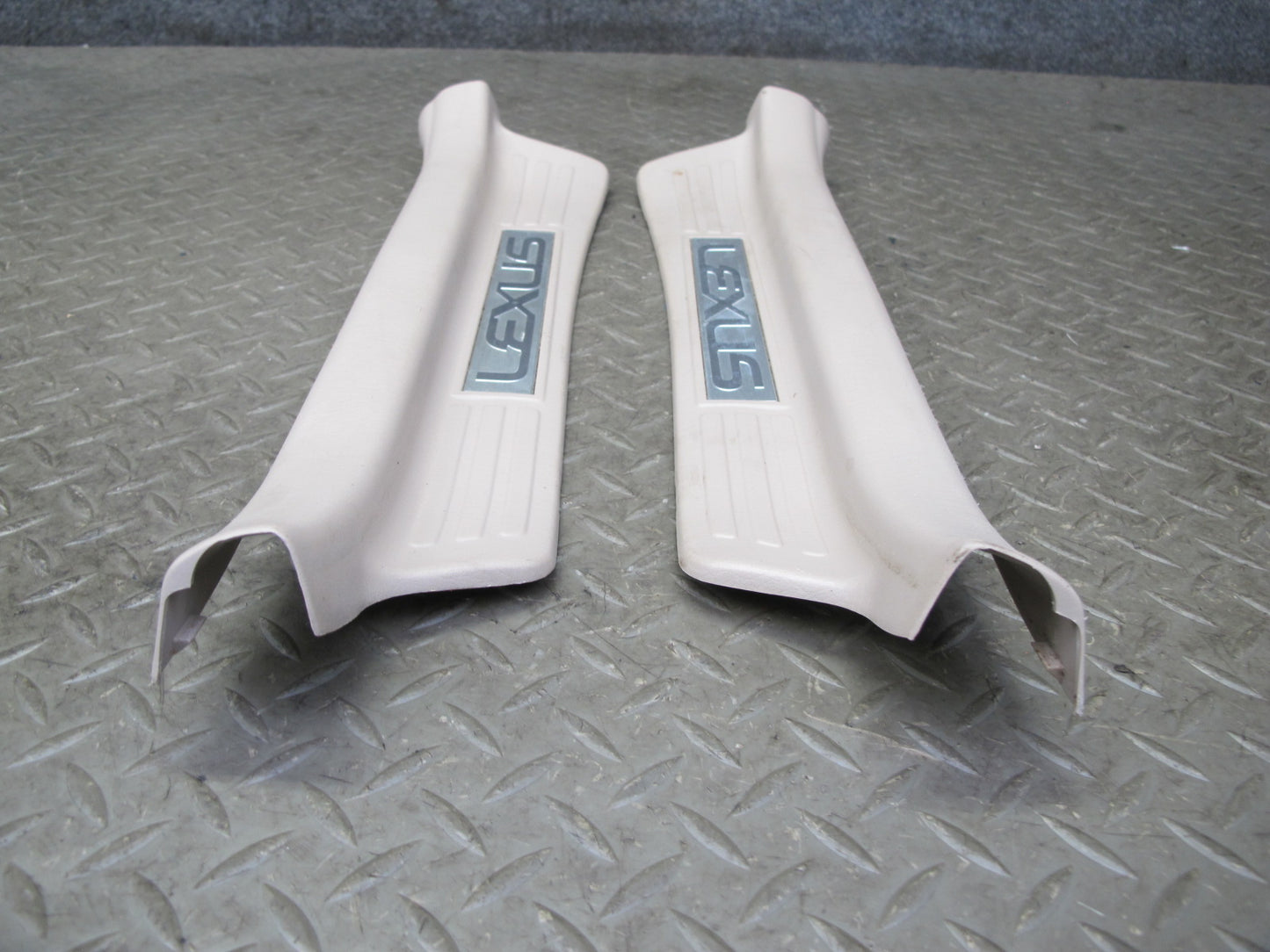 1998-2002 Lexus UZJ100L LX470 Front & Rear Door Scuff Sill Plate Trim Set of 4