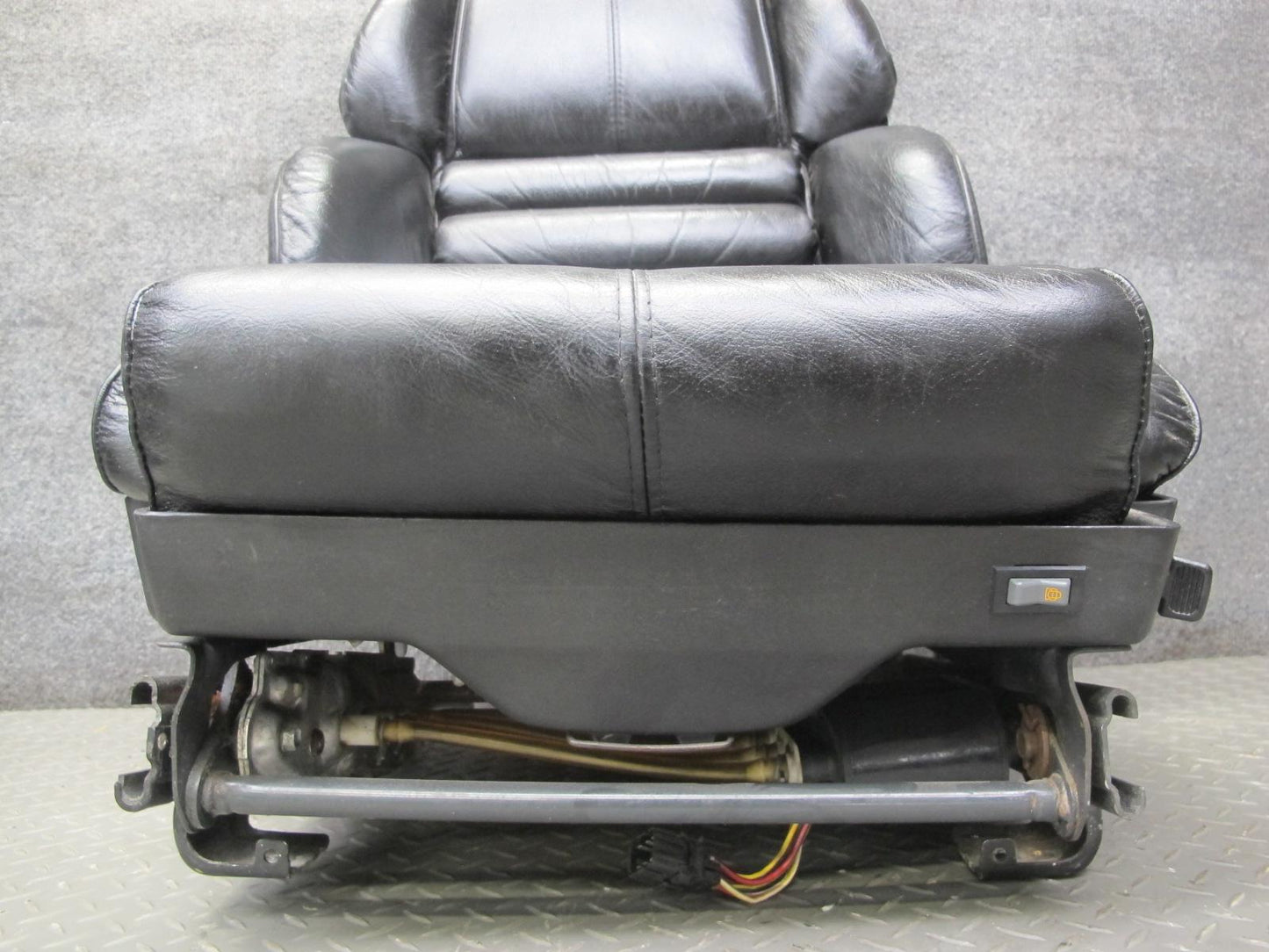 1991 Chevrolet Corvette C4 Set of 2 Left & Right Power Leather Seat Black OEM