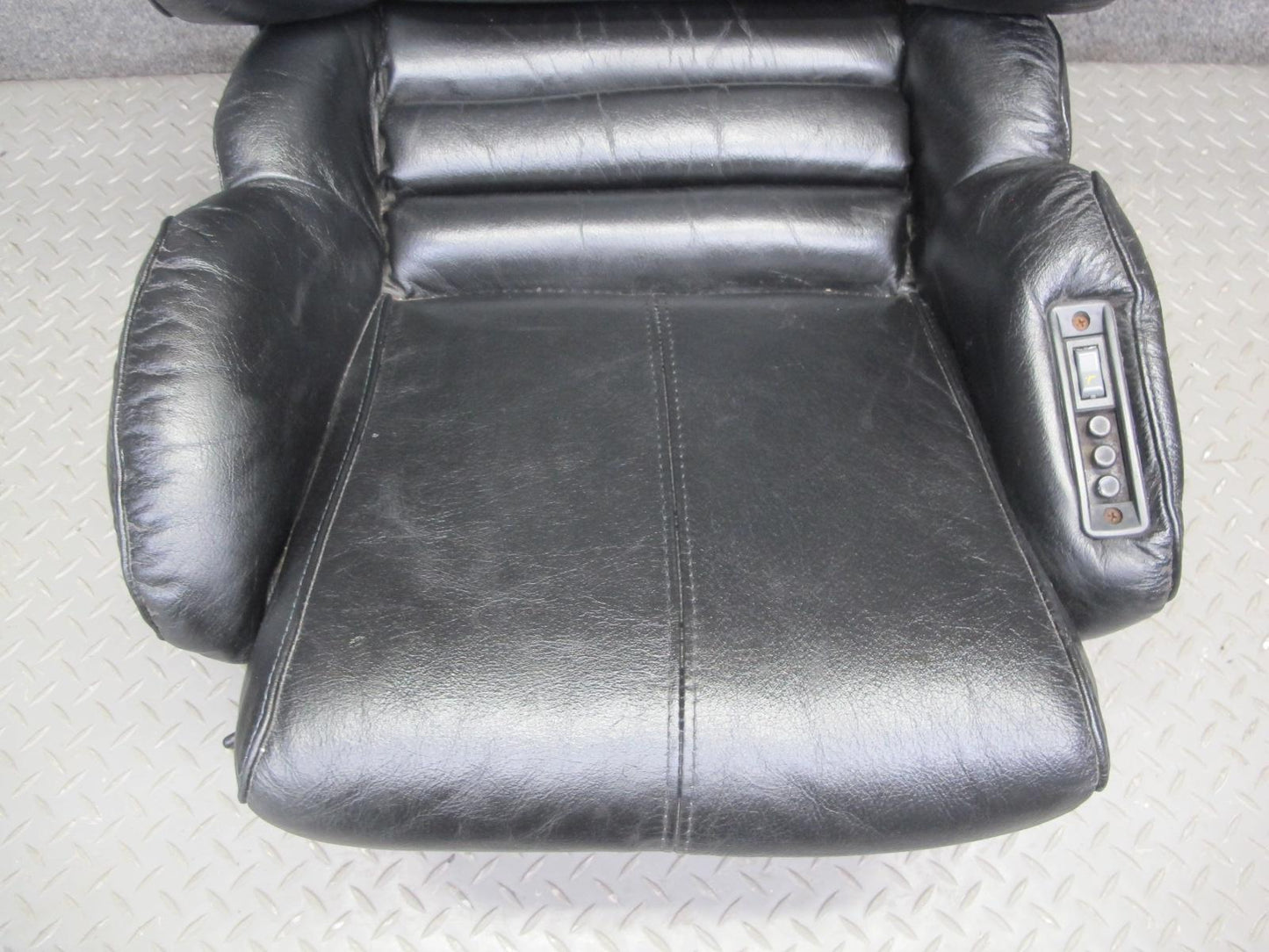 1991 Chevrolet Corvette C4 Set of 2 Left & Right Power Leather Seat Black OEM