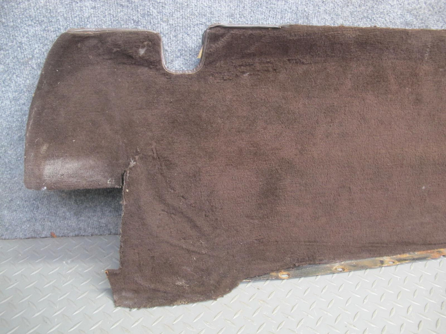 81-85 Mercedes R107 Rear Trunk Floor Trim Carpet Liner Cover MAT Set Brown OEM