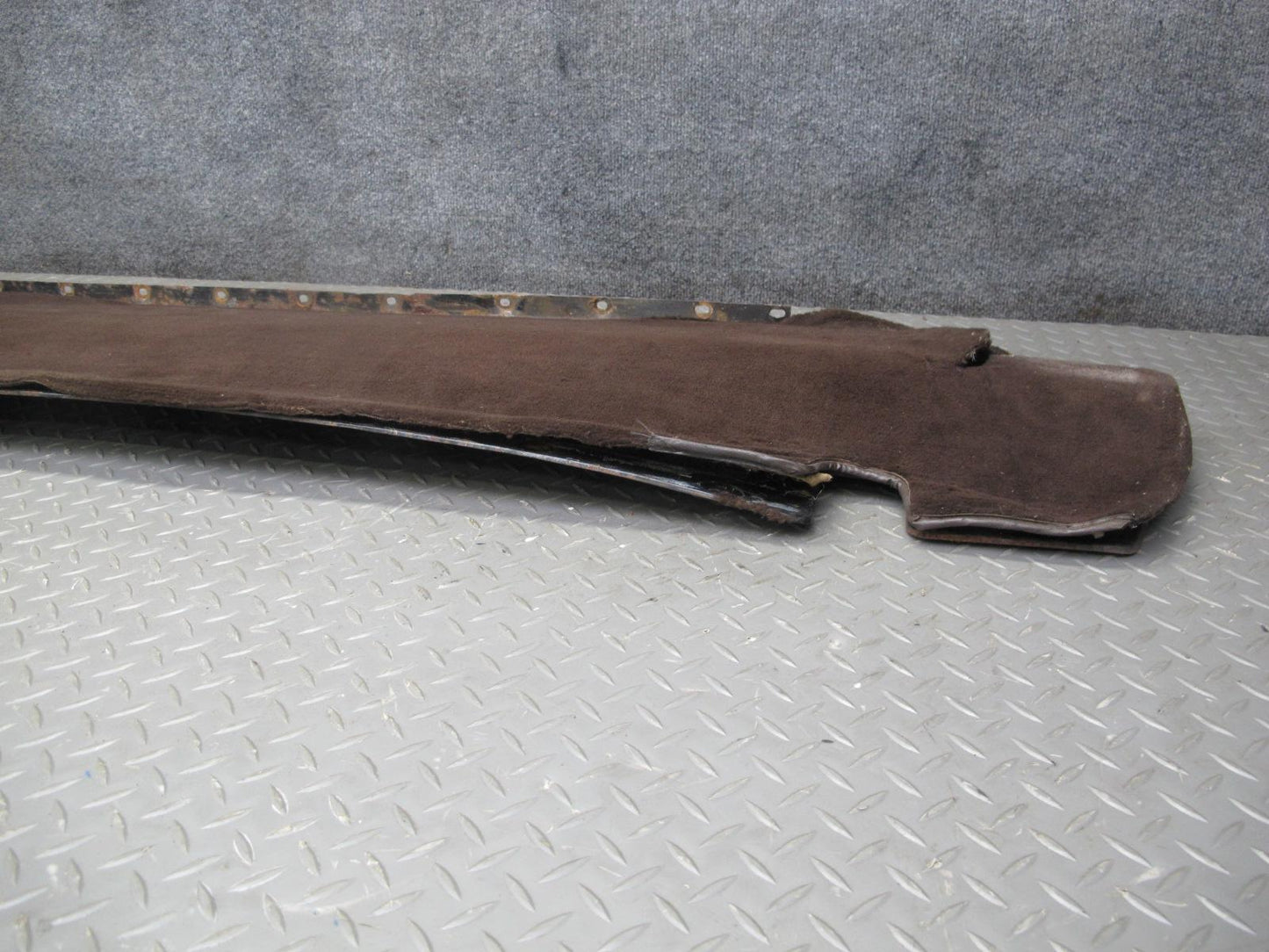 81-85 Mercedes R107 Rear Trunk Floor Trim Carpet Liner Cover MAT Set Brown OEM