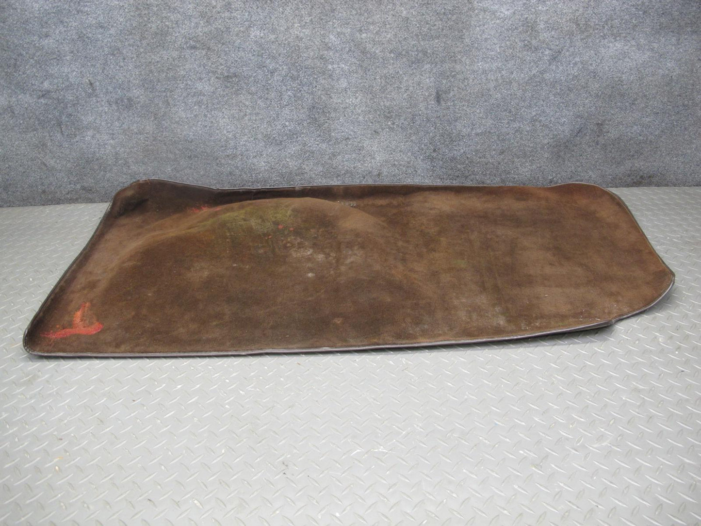 81-85 Mercedes R107 Rear Trunk Floor Trim Carpet Liner Cover MAT Set Brown OEM