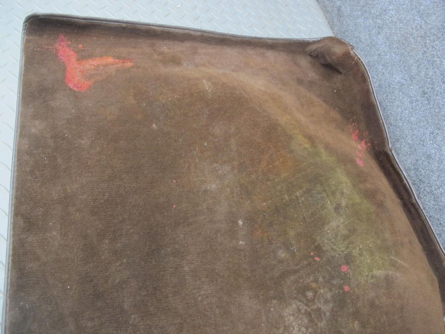 81-85 Mercedes R107 Rear Trunk Floor Trim Carpet Liner Cover MAT Set Brown OEM