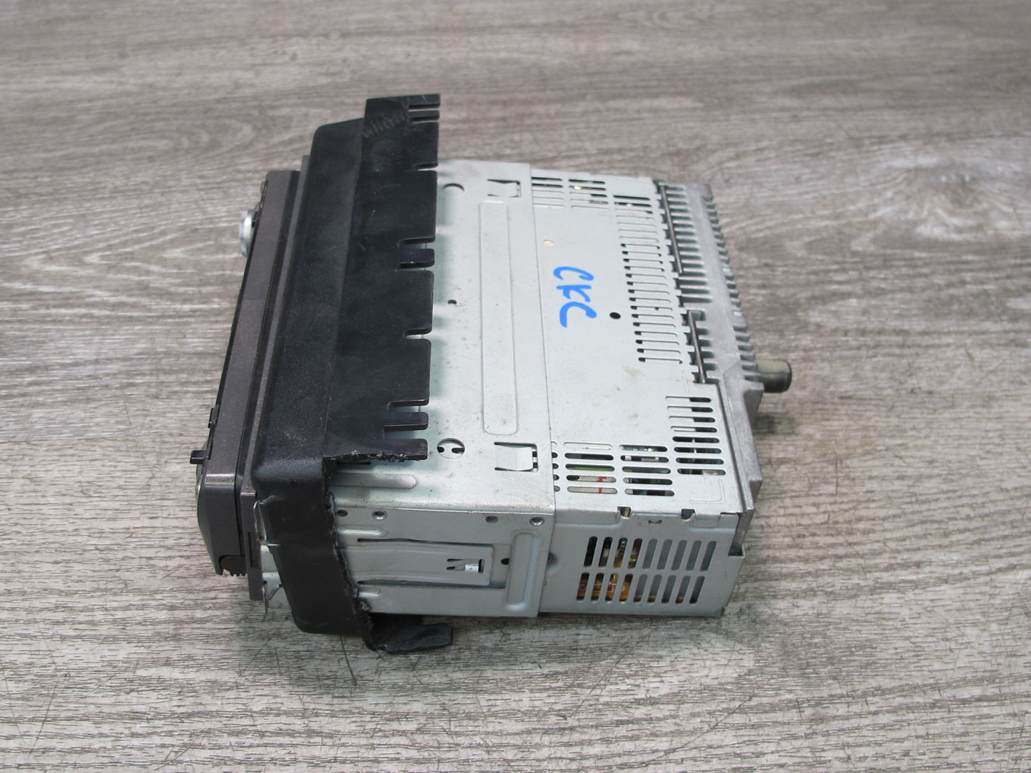 Pioneer DEH-24F Radio CD Player