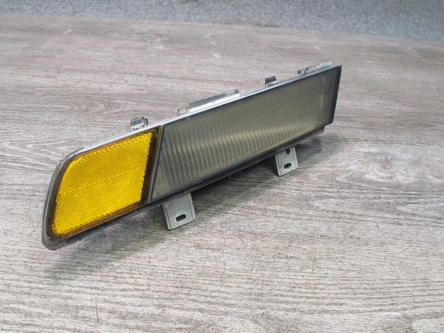 91-96 Chevrolet Corvette C4 Set of 2 Front Left & Right Side Marker Light OEM