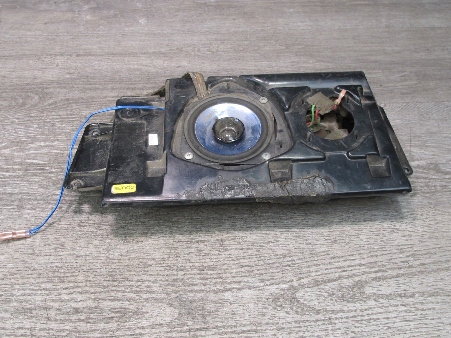 90-96 Chevrolet Corvette C4 Coupe Set of 2 Front Left & Right Speaker