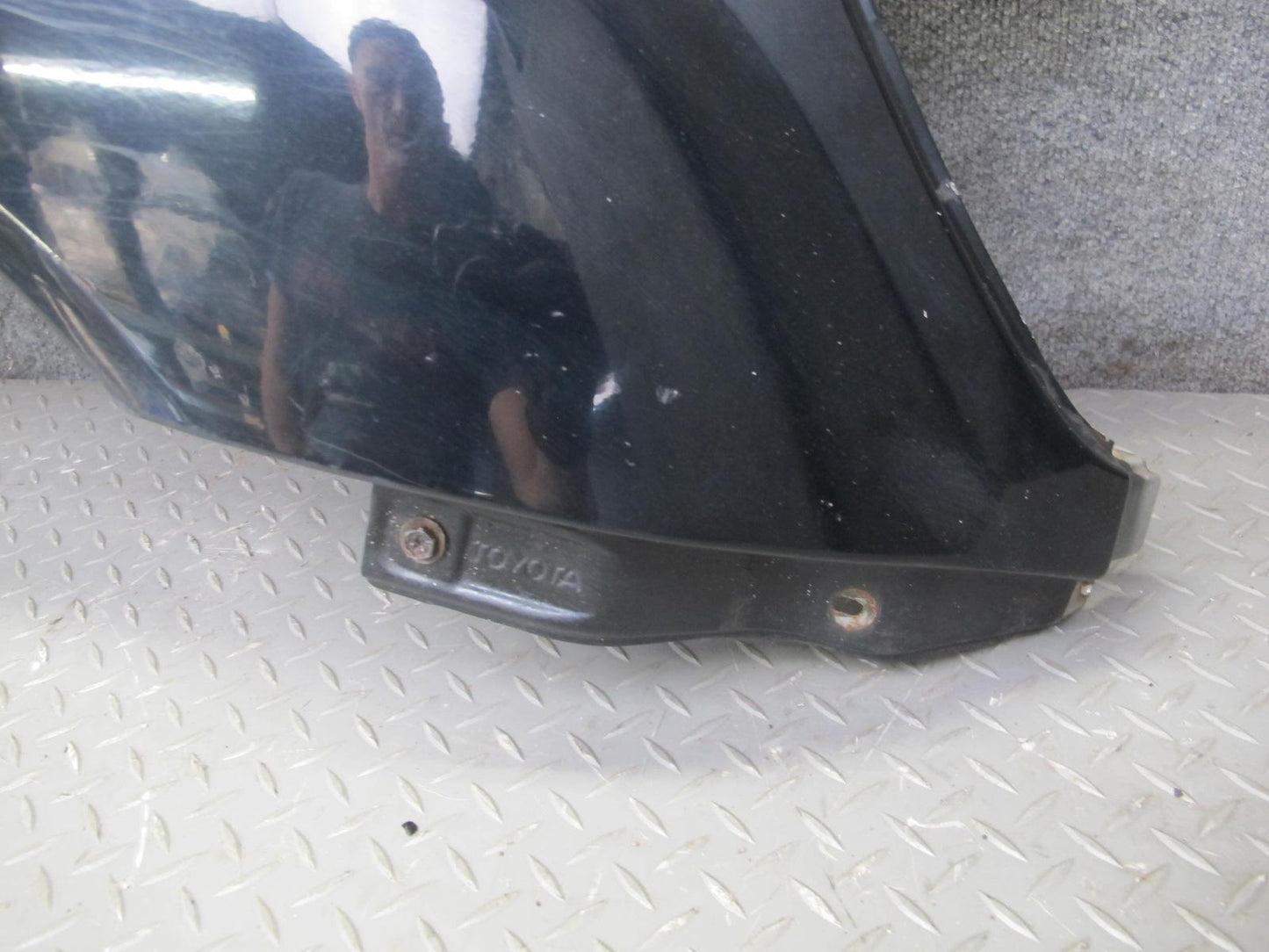 1998-2002 Lexus J100 LX470 Front Right Passenger Side Fender Panel Cover Black