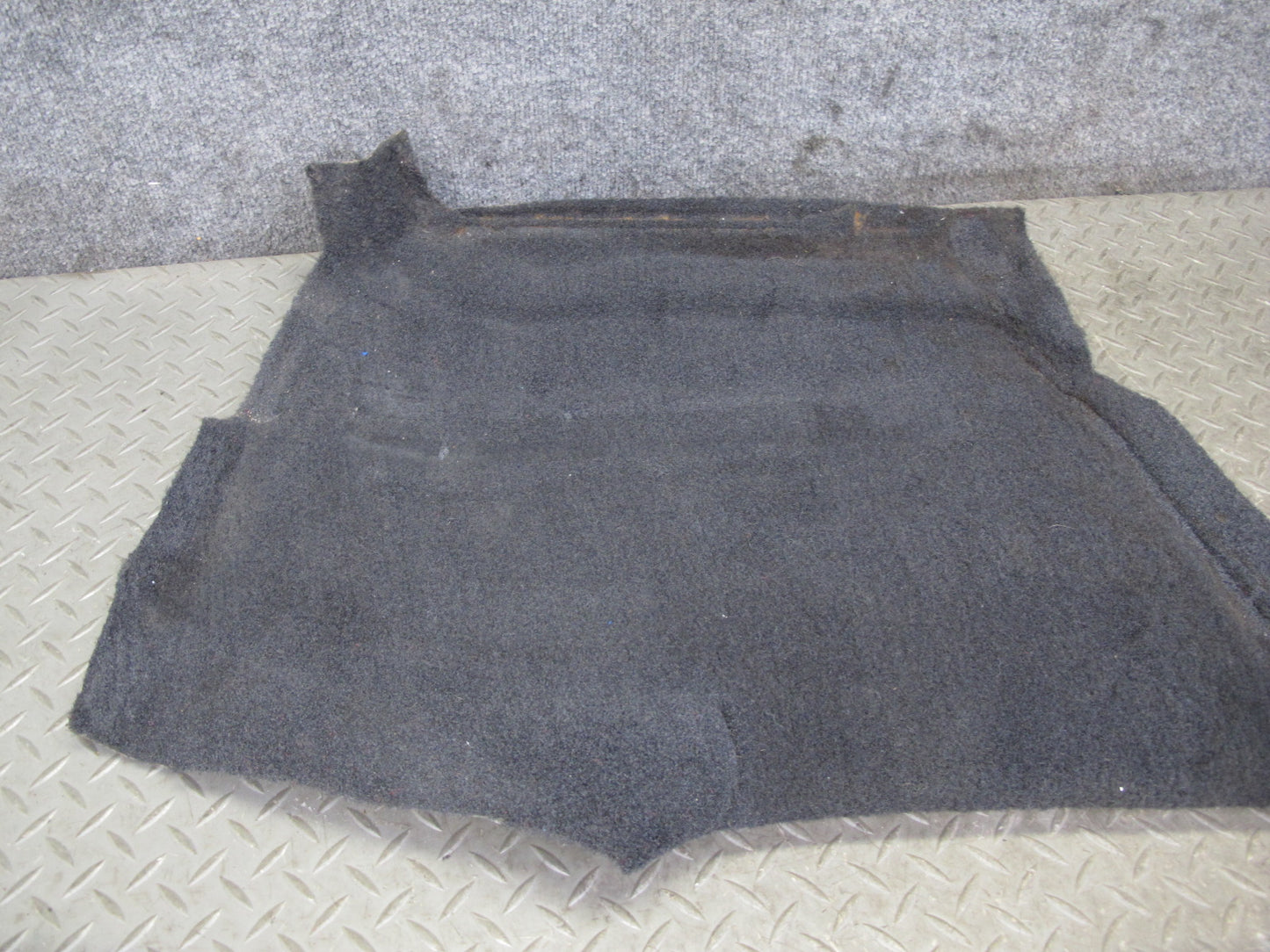 90-93 Chevrolet CORVETTEC4 Rear Floor Wall Carpet Panel Black 10089538 OEM