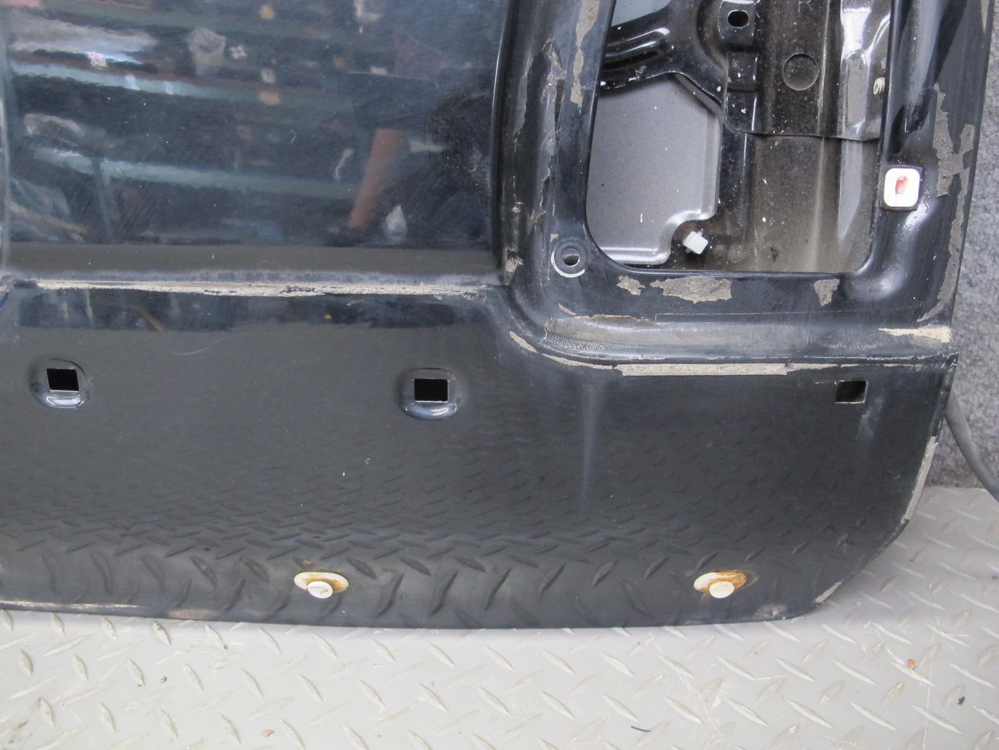 1998-2002 Lexus J100 LX470 Rear Trunk Lid Tailgate Tail Gate Lower Panel Black