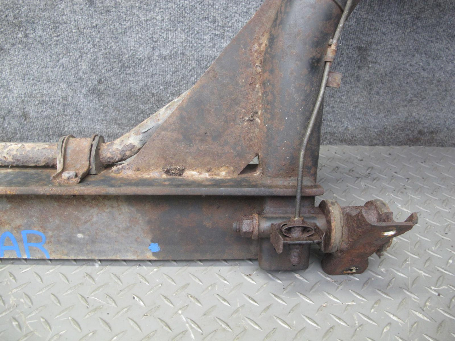 86-89 Volkswagen Scirocco Rear Suspension Crossmember Bar w Disc Brakes OEM