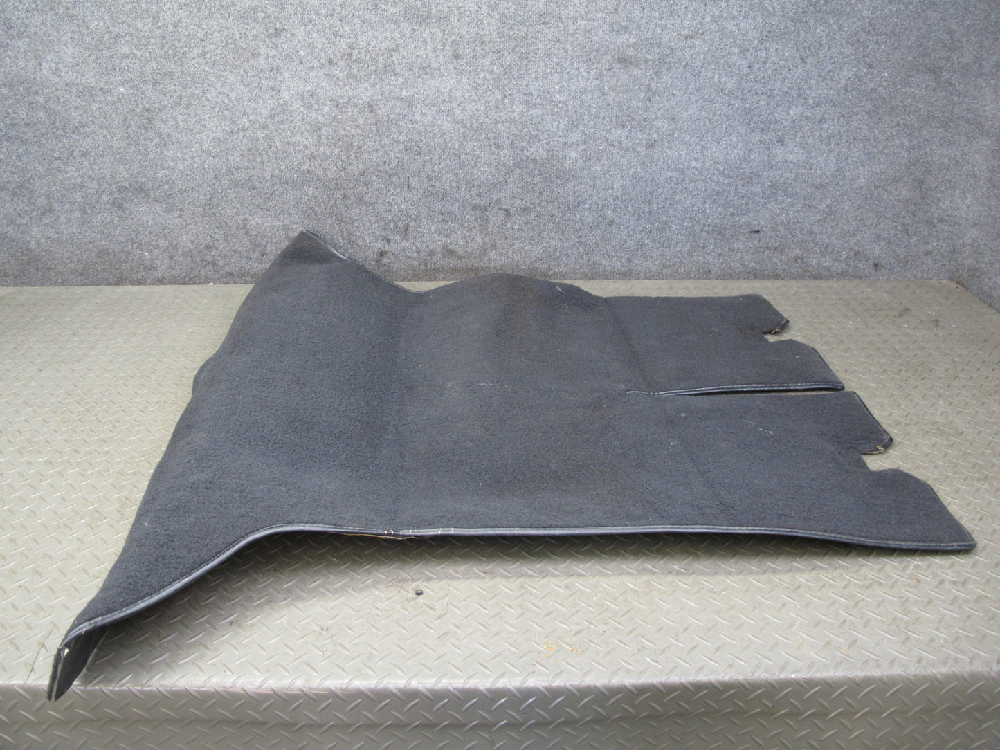 90-96 Chevrolet Corvette C4 Coupe Rear Trunk Compartment Carpet Cover Black OEM