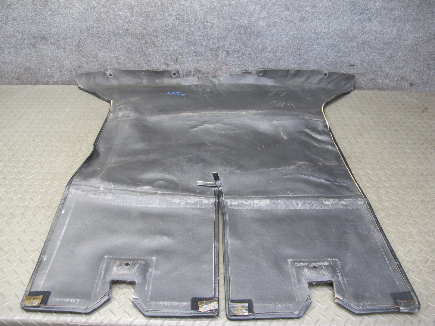 90-96 Chevrolet Corvette C4 Coupe Rear Trunk Compartment Carpet Cover Black OEM