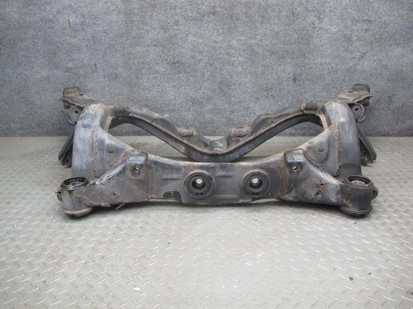 90-93 Nissan Z32 300ZX Turbo M/T Rear Suspension Crossmember OEM