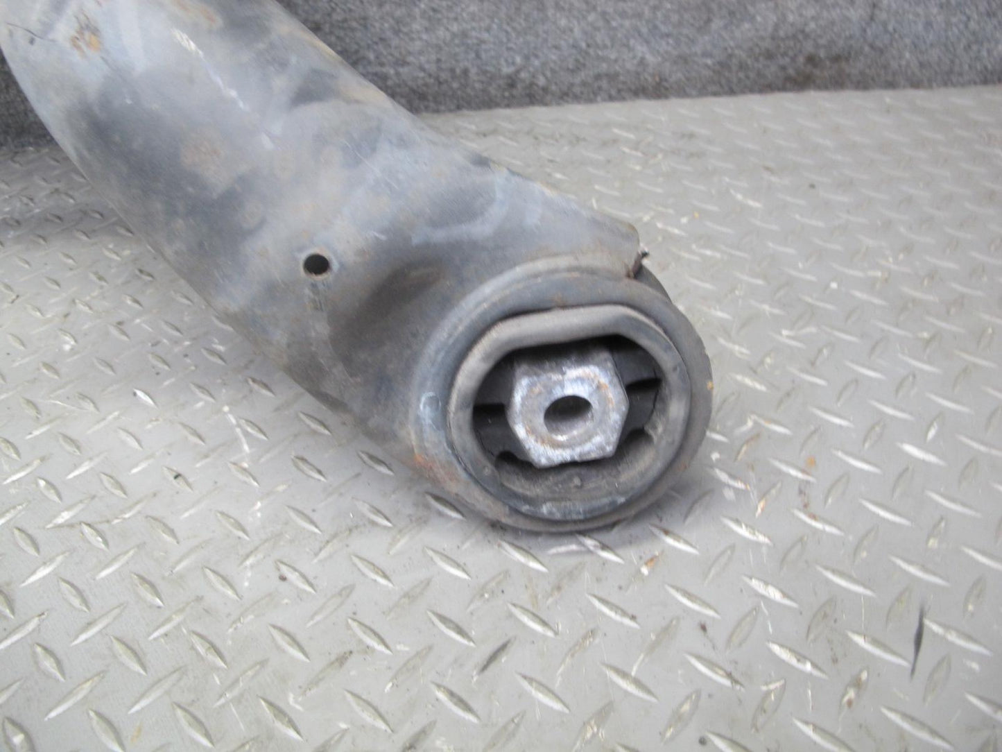 96-99 Mercedes W140 C140 CL Coupe Rear Sub Frame Crossmember Carrier Cradle OEM