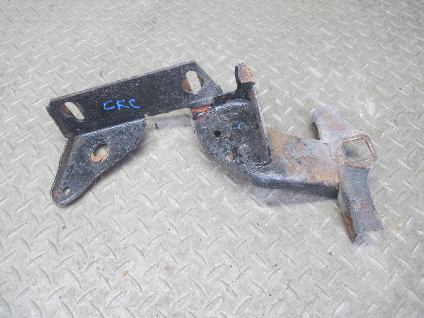 84-96 Chevrolet Corvette C4 Set of 2 Front Left & Right Hood Hinge OEM