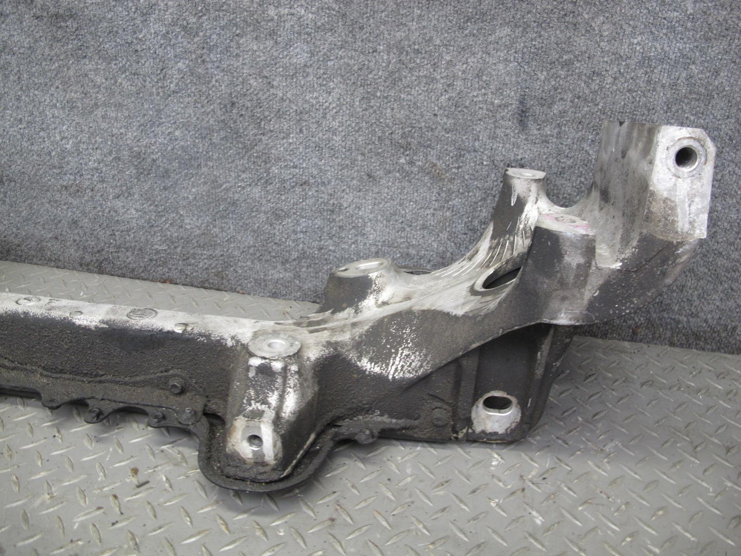 92-00 Lexus JZZ31L SC400 SC300 Front Engine Subframe Crossmember Carrier OEM