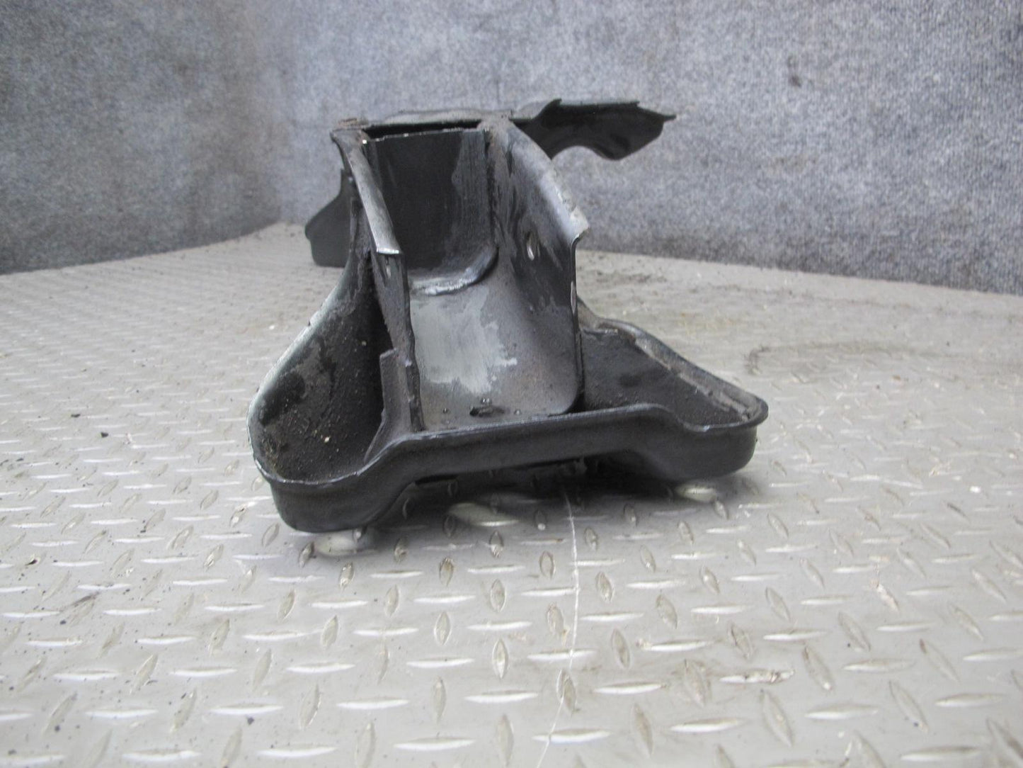90-96 Nissan Z32 300ZX Turbo Front Suspension Crossmember OEM