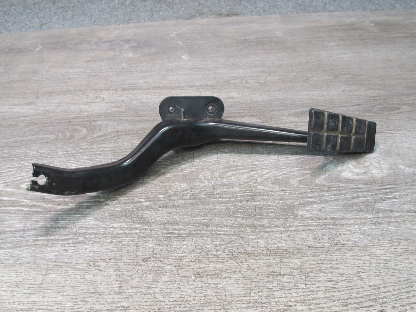 89-91 Chevrolet Corvette C4 Gas Accelerator Throttle Pedal 14104715 OEM