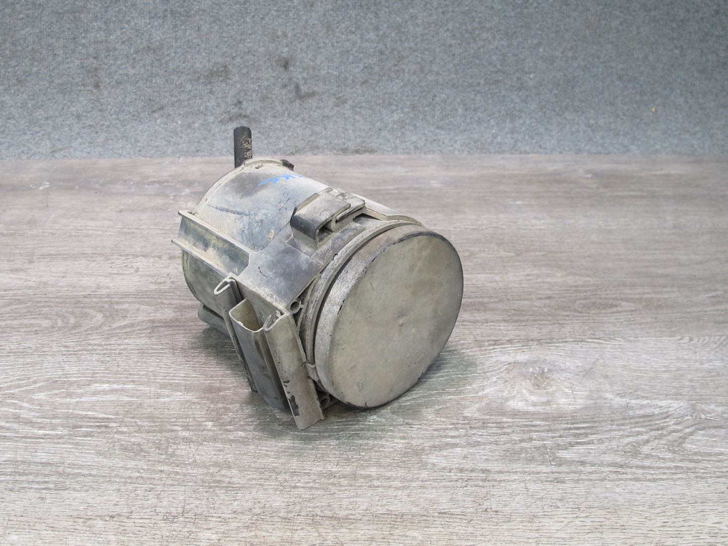 1991 Chevrolet Corvette C4 Fuel Evap Vapor Charcoal Canister Purge Valve OEM