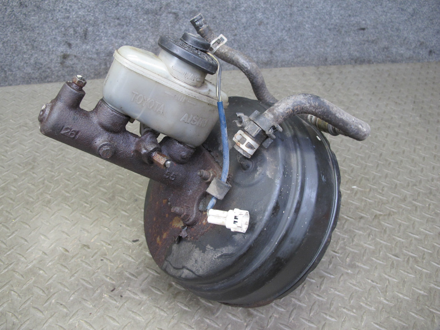 89-90 Toyota Supra MK3 ABS Brake Master Cylinder Booster Fluid Reservoir OEM