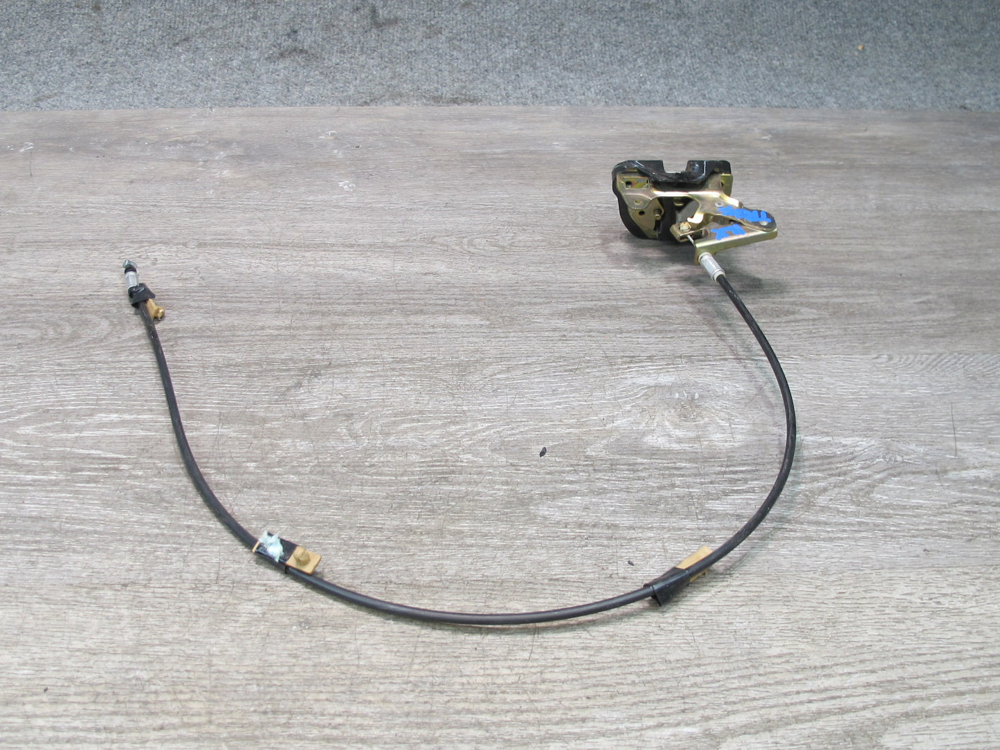 1998-2002 Lexus J100 LX470 Rear Trunk Lid Tail Gate Latch Lock W/ Handle Set