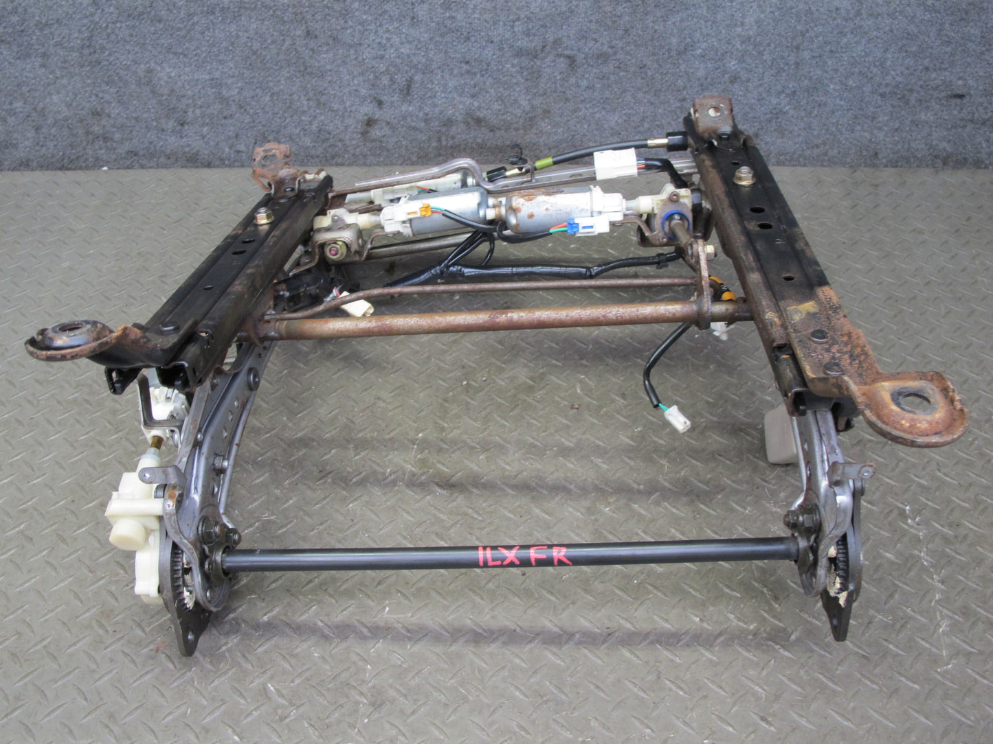 1998-2002 Lexus LX470 Front Right Pass Side Lower Seat Track Frame W/ Motor