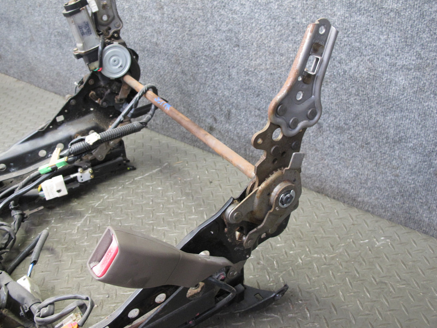 95-00 Lexus SC400 SC300 Front Right Seat Lower Frame Track Rail w Motors OEM
