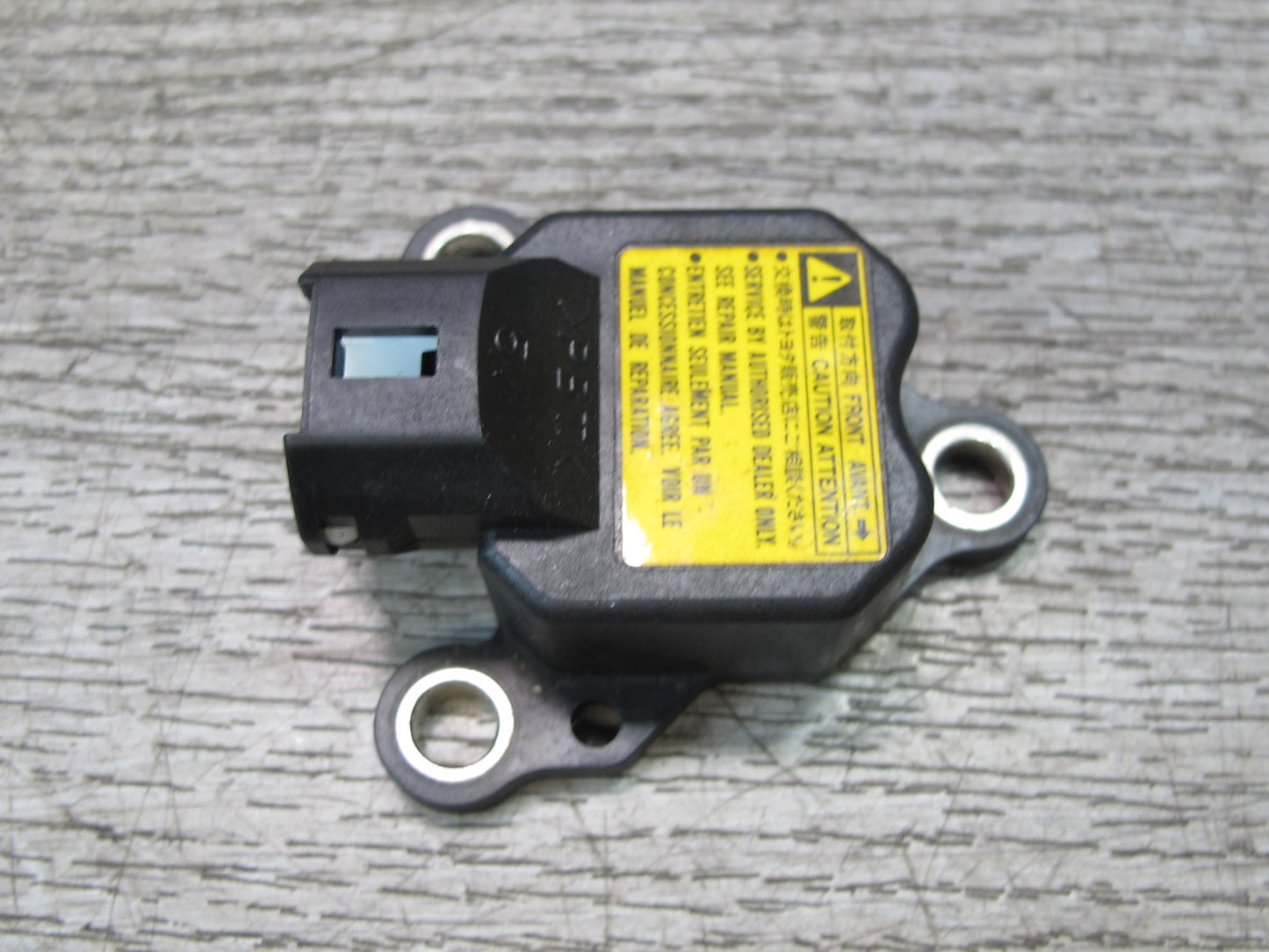 1998-2005 Lexus J100L LX470 ABS Deceleration Sensor 89441-30050