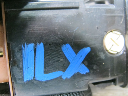 1998-2002 Lexus J100L LX470 Front Right Side Heated Seat Heater Button Switch