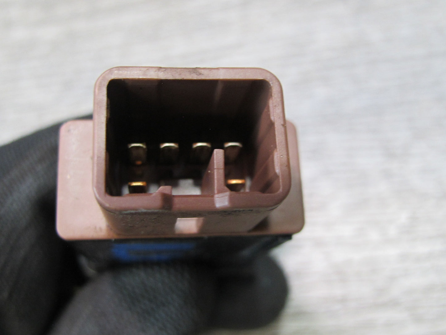 1998-2002 Lexus J100L LX470 Front Right Side Heated Seat Heater Button Switch