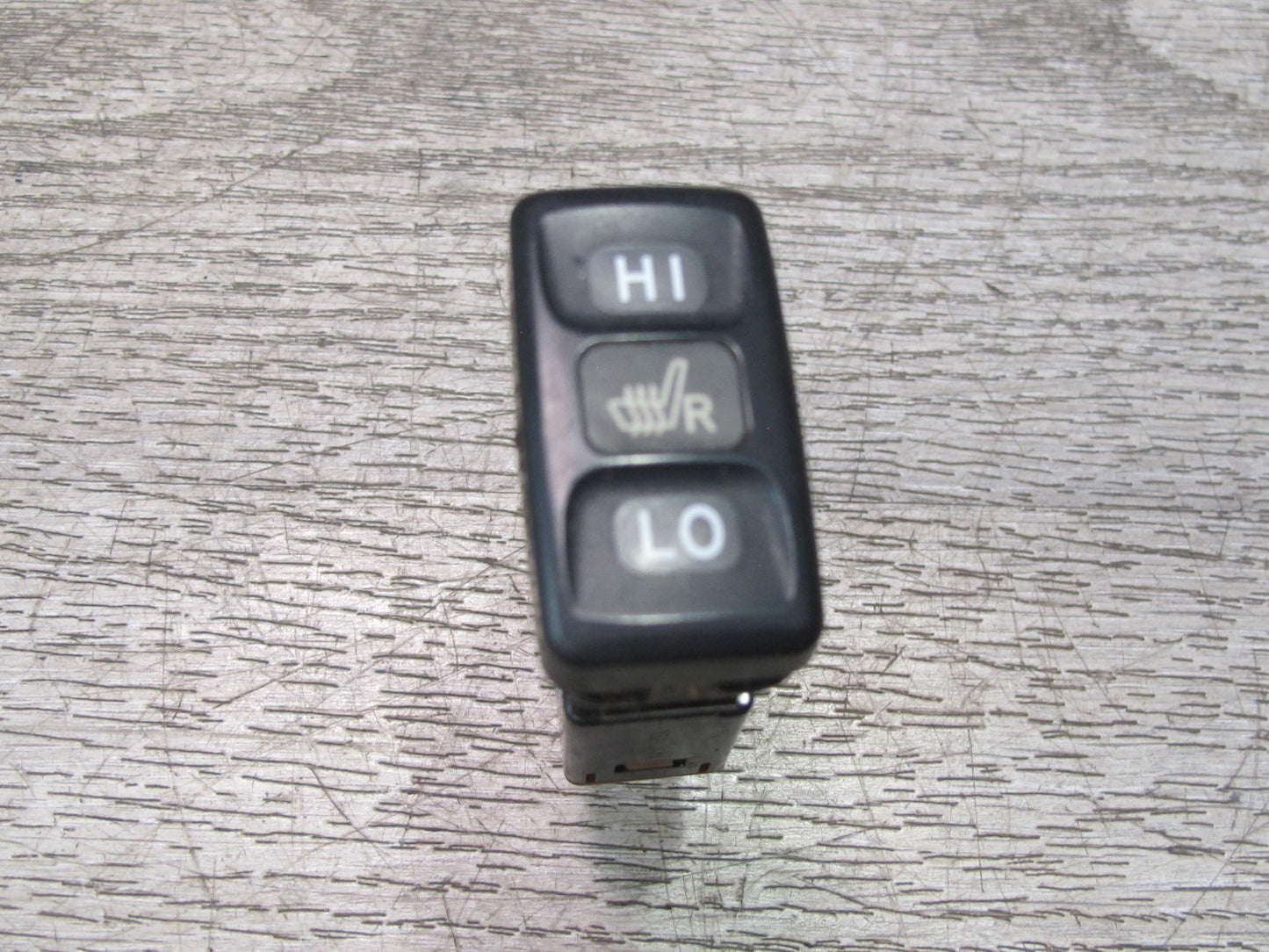 1998-2002 Lexus J100L LX470 Front Right Side Heated Seat Heater Button Switch