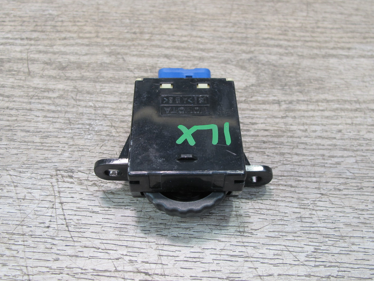 1998-2007 Lexus UZJ100L LX470 Interior Dimmer Light Rheostat Switch