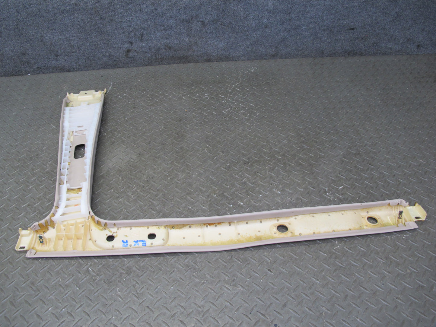 1998-2002 Lexus J100 LX470 Center B Pillar Left Right Upper Trim Cover Panel Set
