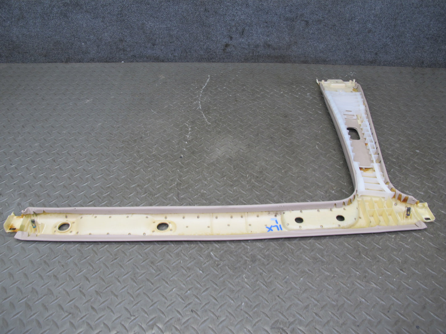1998-2002 Lexus J100 LX470 Center B Pillar Left Right Upper Trim Cover Panel Set